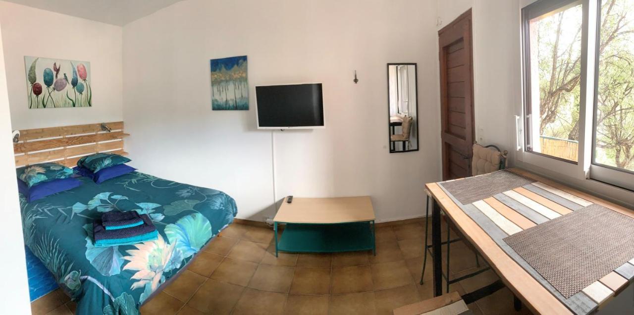Les Chênes-lièges d'Ambeille Apartamento Collioure Exterior foto